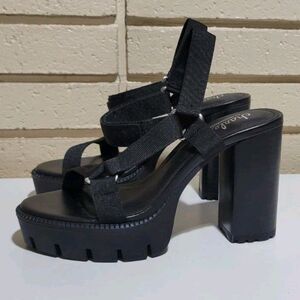Charles by Charles David Vast Chunky Platform Sandals - Black Webbing, Size 7M